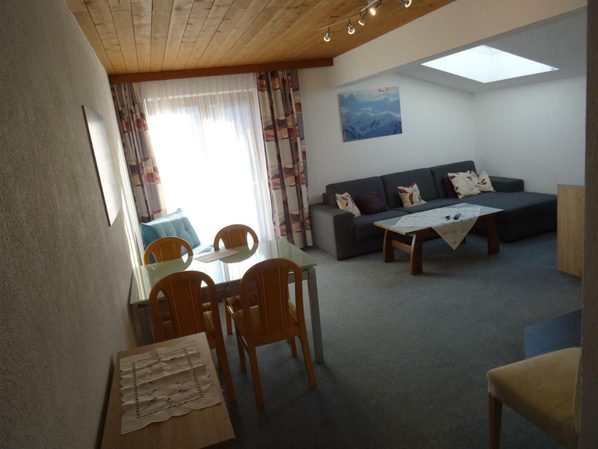 Appartmenthaus Tischner Uderns Exteriör bild