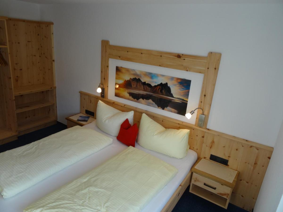 Appartmenthaus Tischner Uderns Exteriör bild